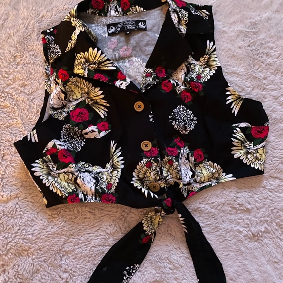 hell bunny vixen pinup rockabilly skull button up top - Picture 2 of 4